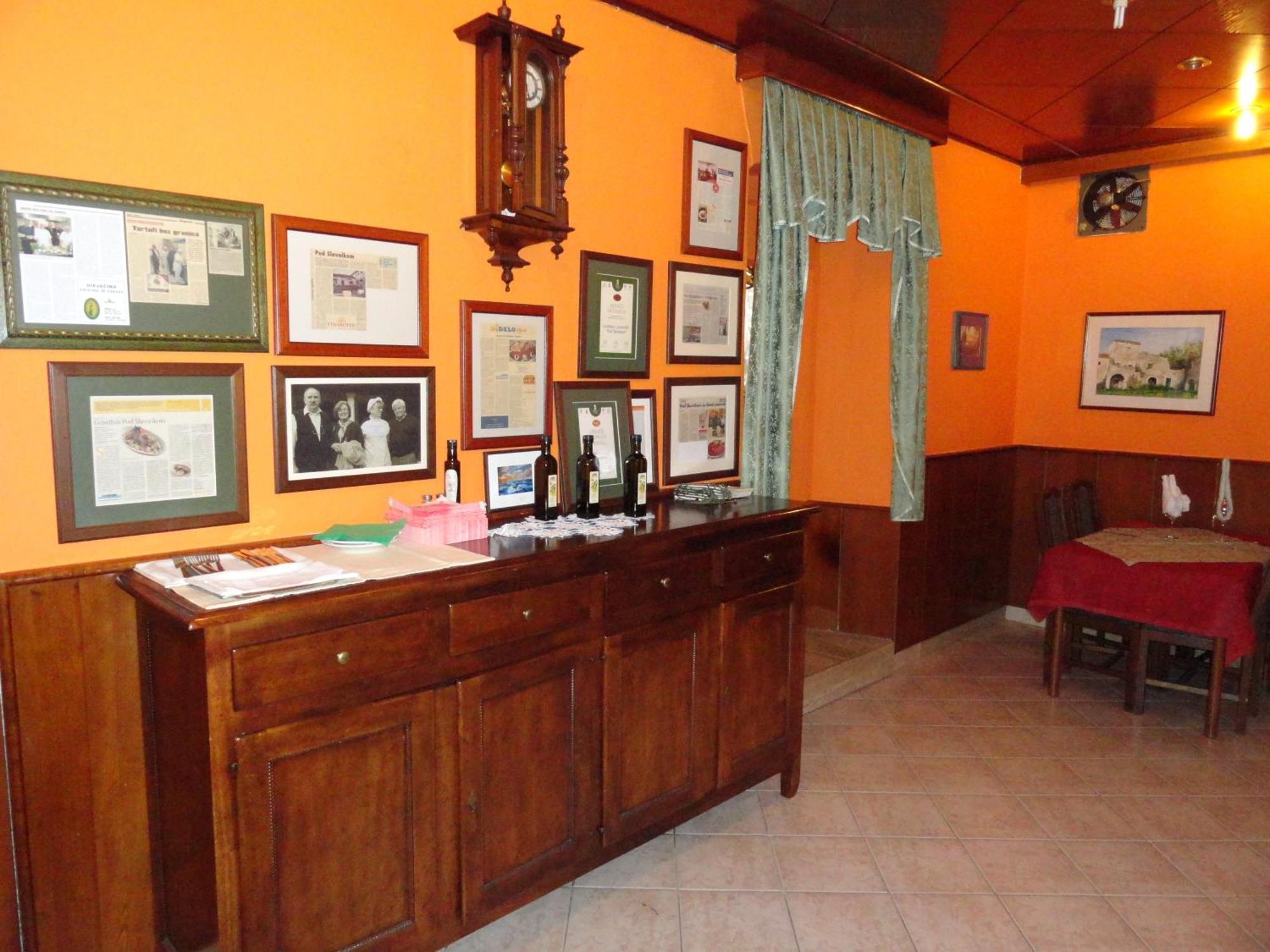 Podgorje  Guest House Pod Slavnikom מראה חיצוני תמונה